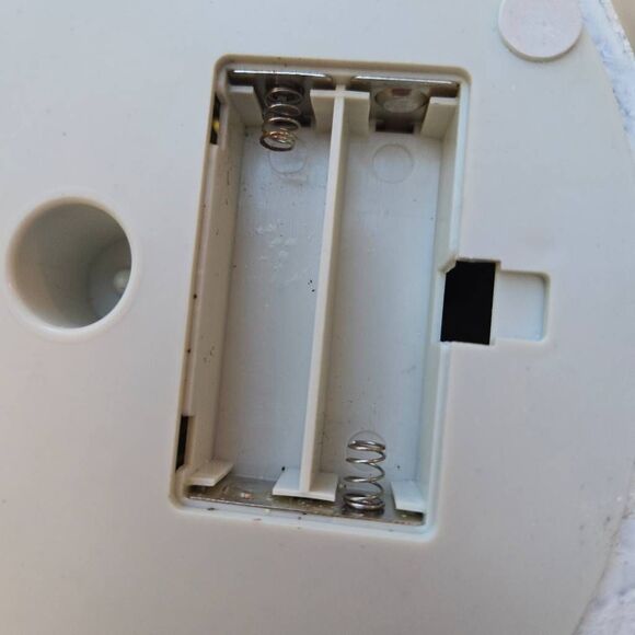 Thomas Kinkade 2008  "Winter At Mountain Chapel" Teleflora Village Lighted Works - Picture 10 of 14